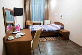Фото номер Азалия на Аграрной Улучшенный двухместный номер с 1 кроватью