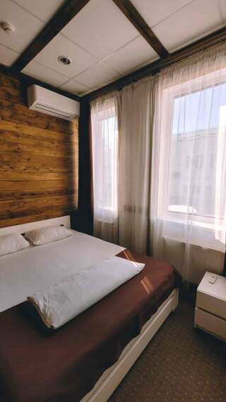 Фото номер Амстердам на Лобачевского Двухместный номер с 1 кроватью