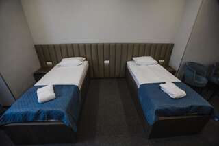 Фото номер Sleepers Avia Hotel DME Двухместный номер с 2 отдельными кроватями