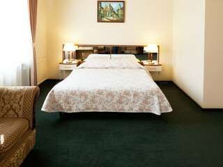 Гостиница Максима Ирбис Москва