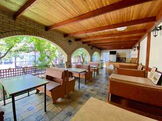 Гостиница Арина Витязево