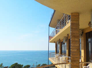 Гостиница Лайтхаус Лермонтово