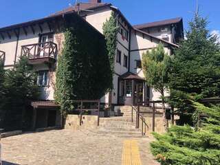 Гостиница Альпийский двор