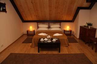 Фото номер Альпийский двор Двухместный номер «Комфорт» с 1 кроватью