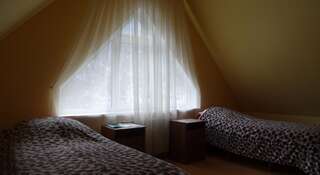 Фото номер Красная Поляна Односпальная кровать в общем двухместном номере с видом на горы
