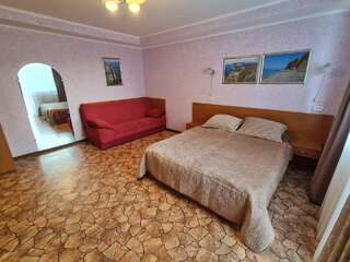 Гостиница Южный Домик Алушта