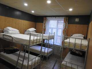 Фото номер Атлантик Кровать в общем 8-местном номере для мужчин и женщин