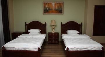 Фото номер Столица Двухместный стандартный номер с 2 отдельными кроватями
