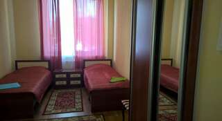 Фото номер Ormand Inn Двухместный номер с 1 кроватью или 2 отдельными кроватями и собственной ванной комнатой
