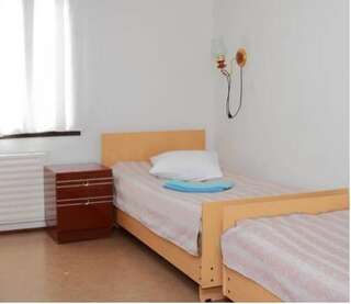 Фото номер Гостиничный комплекс Светогорск Двухместный номер с 2 отдельными кроватями