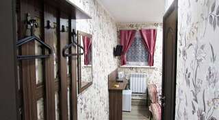 Фото номер Guest House Gostishka Бюджетный двухместный номер с 2 отдельными кроватями
