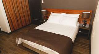 Фото номер Вешки парк Отель Стандартный двухместный номер с 1 кроватью или 2 отдельными кроватями