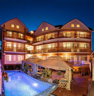 Гостиница Чёрное море Феодосия