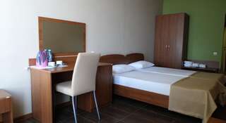 Фото номер Агропарк Казань Отель Улучшенный двухместный номер с 2 отдельными кроватями