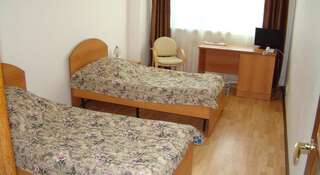 Фото номер Андреевка Отель Двухместный номер с 1 кроватью или 2 отдельными кроватями