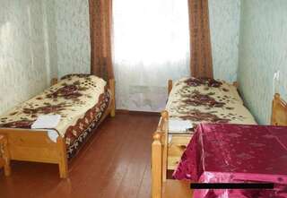 Фото номер Guest House Andreevshchina Бюджетный двухместный номер с 2 отдельными кроватями