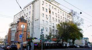 Гостиница Арт Хаус Хостел на Полянке Москва