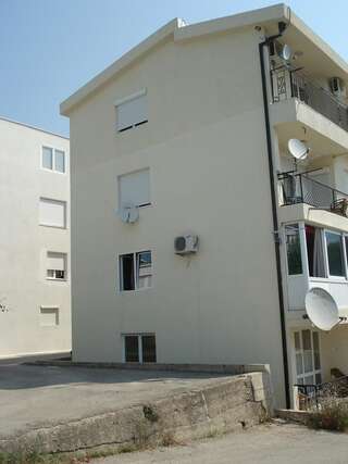 Апартаменты Apartments Andrija Бар