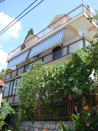 Апартаменты Apartments Vučinović Тиват