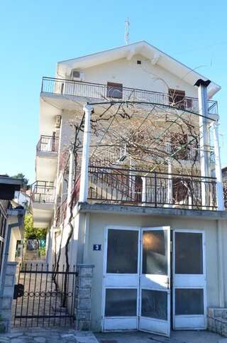 Апартаменты Apartments Vučetić Херцег-Нови