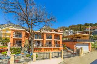 Апартаменты Villa Nena Apartments Sutomore Сутоморе