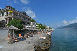 Апартаменты Apartments Palace Mira Mare Тиват