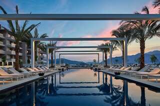 Отель Regent Porto Montenegro Тиват