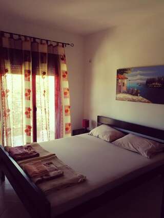 Апартаменты Apartments Aneta Улцинь