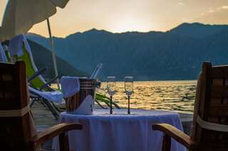 Отели типа «постель и завтрак» B&B Casa del Sol Rozalija Котор