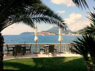 Апартаменты Apartments Villa Mare Mar Сутоморе