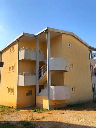 Апартаменты Apartments Vila E.E. Добра-Вода
