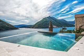 Отель Monte Bay Retreat Пераст