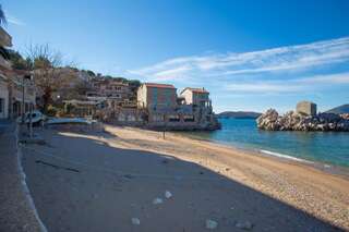 Апартаменты Квартира с 3 спальнями в Пржно Свети-Стефан