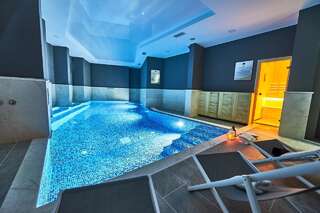 Отель Perla Residence Hotel & SPA Подгорица