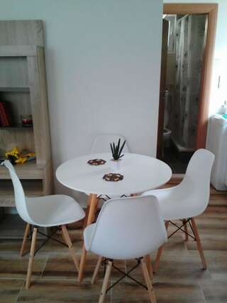 Апартаменты Apartman Gušt Херцег-Нови