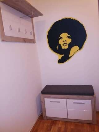 Апартаменты Yellow apartment, central Podgorica Подгорица