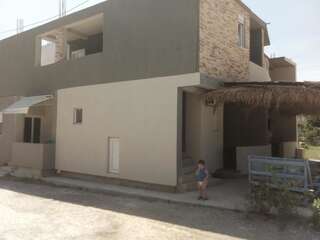 Апартаменты Apartmani Holiday Sutomore Сутоморе