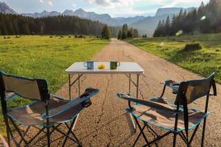 Кемпинги AgapeEscape Campervan Montenegro Подгорица