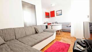 Апартаменты Two bedroom apartment Saric Будва