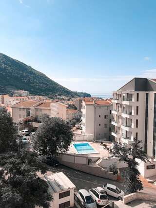 Апартаменты Monte Adria Будва