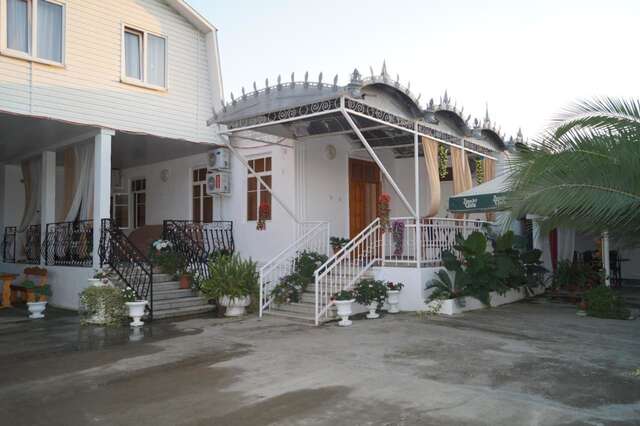 Гостевой дом U Aleny Guesthouse Алахадзы-3