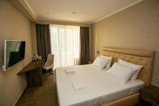 Отель Amza Park Hotel Гагра Двухместный номер с 1 кроватью или 2 отдельными кроватями-39