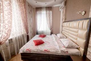 Апартаменты Royal Apartments Minsk Минск Апартаменты Делюкс с 3 спальнями: Проспект Независимости, 12-21