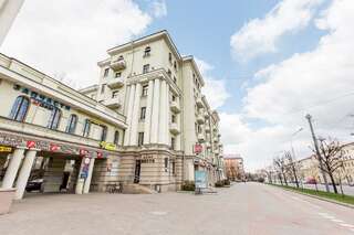 Апартаменты SutkiMinsk Apartment Centre Минск Роскошные апартаменты с 2 спальнями - Проспект Независимости, 43-10