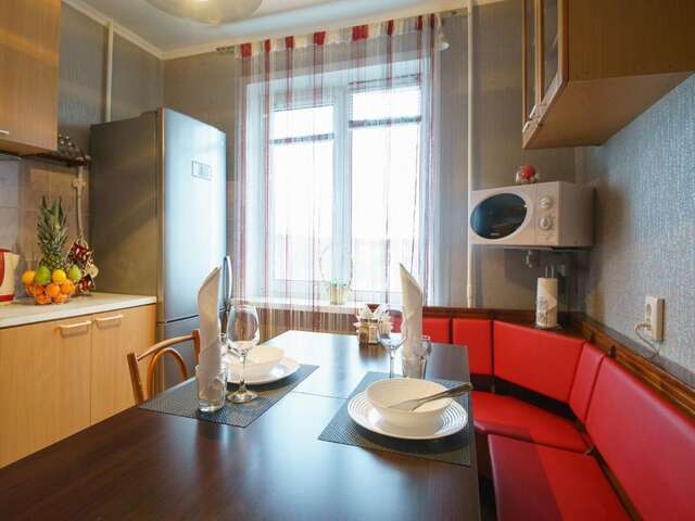 Апартаменты PaulMarie Apartments on Naberezhnaya Солигорск-12