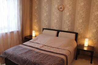 Апартаменты квартира с 3 спальнями в центре Брест