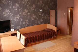 Отель Hotel Ekvator Лида Двухместный номер с 2 отдельными кроватями-5