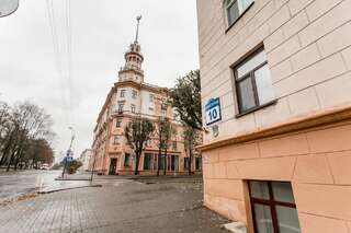 Апартаменты Apartamenty tsentr Kommunisticheskaia 10 Минск