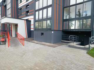 Фото Апартаменты Уютная квартира в новом доме город Боровляны (31)