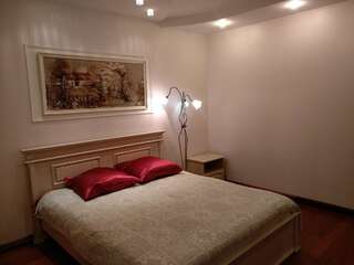 Апартаменты Трехкомнатная квартира 84м2 в хорошем месте Минск